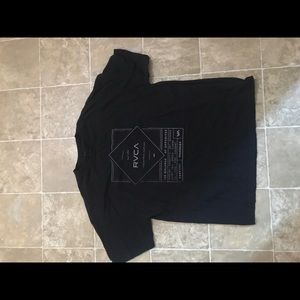 Black RVCA t shirt